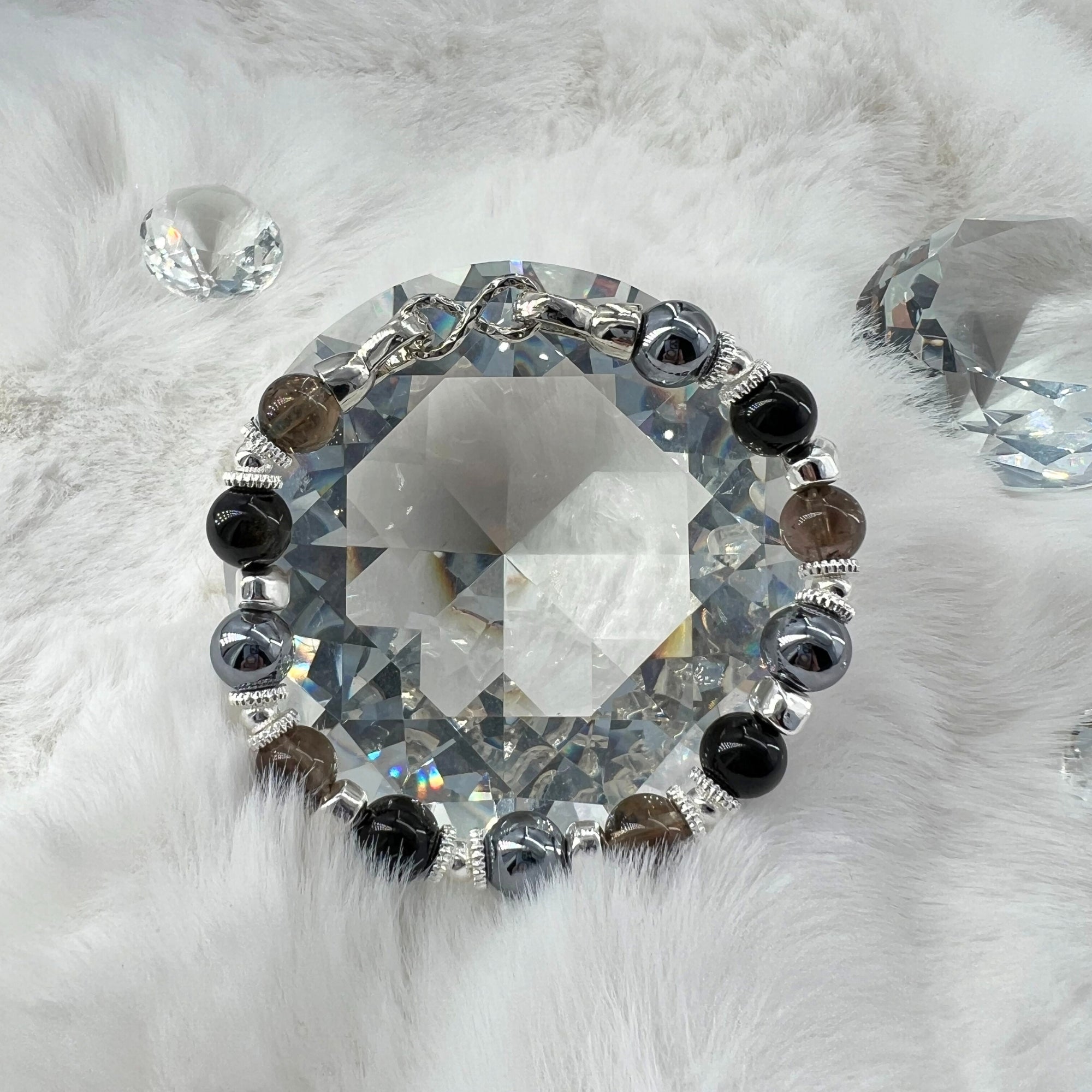 The Night Armor - Unshakable Energy For Stressful Times (HT1)